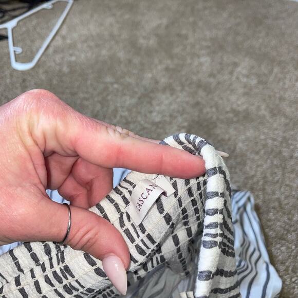 Lascana Tie Front Culotte Jumpsuit wide leg strapless wuite blue Romper SZ 4 - Picture 3 of 12